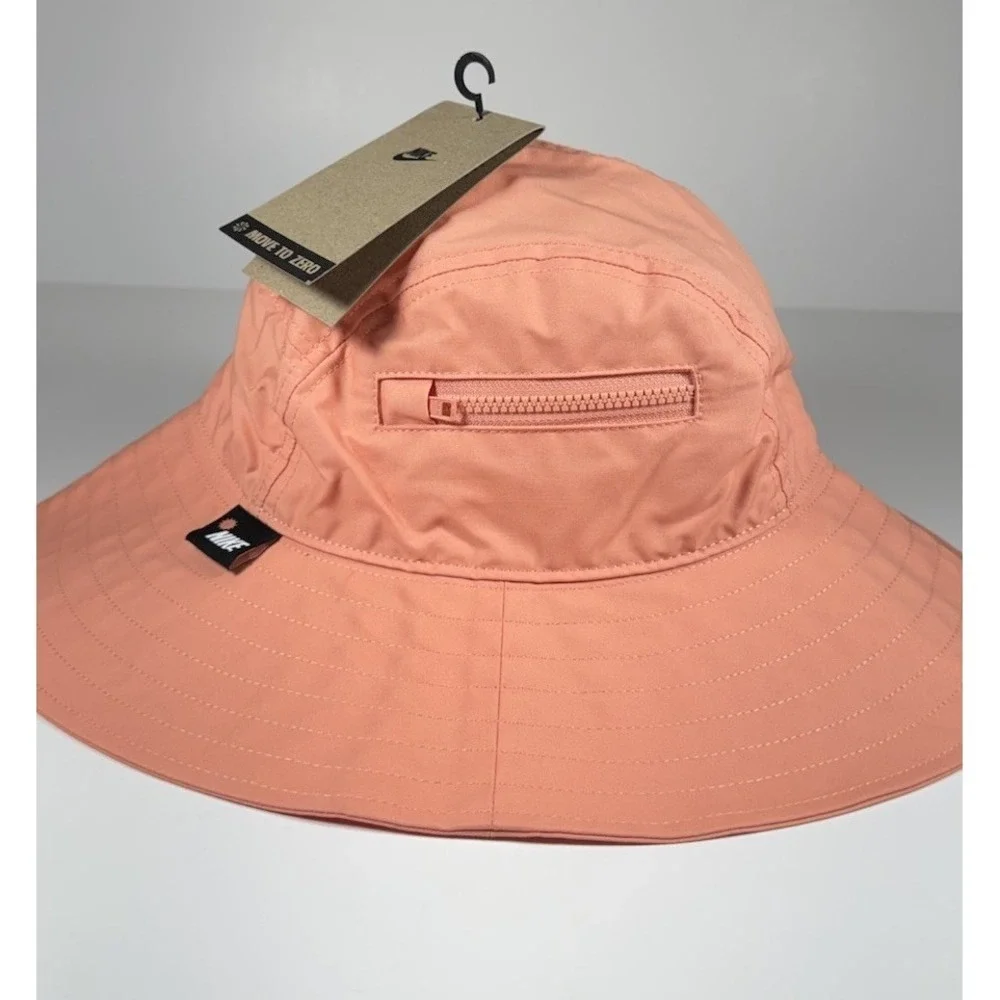 NIKE Apex Wide Brim Bucket Hat Orange Apricot Women's Sz M *NEW* HJ7135-844